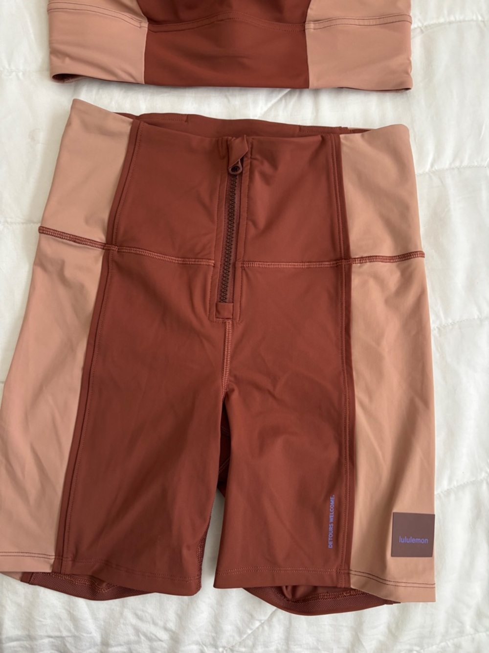 Lululemon Hike to Swim Matching Set - Picture 3 of 6